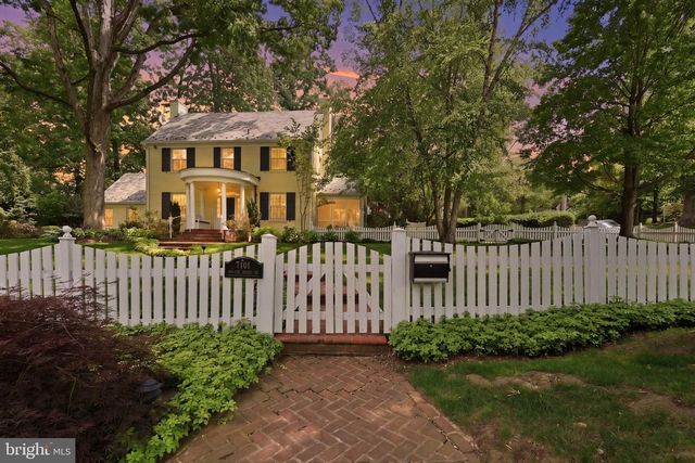 7101 WESTERN AVE NW, Washington, DC 20015