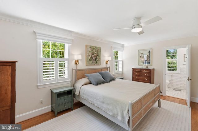 7101 WESTERN AVE NW, Washington, DC 20015