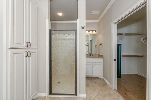 2213 Ironwood Drive, College Station, TX 77845