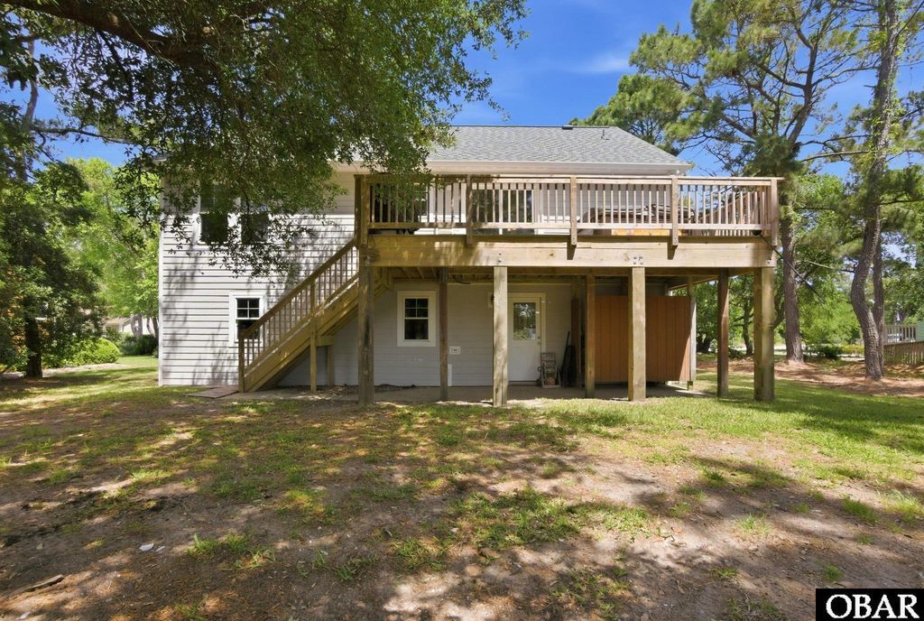Image 34 of property listing at 125 W Oak Knoll Drive Lot 18, Nags Head, NC 27959