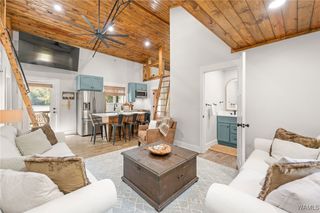 16772 N River Shores, Northport, AL 35475