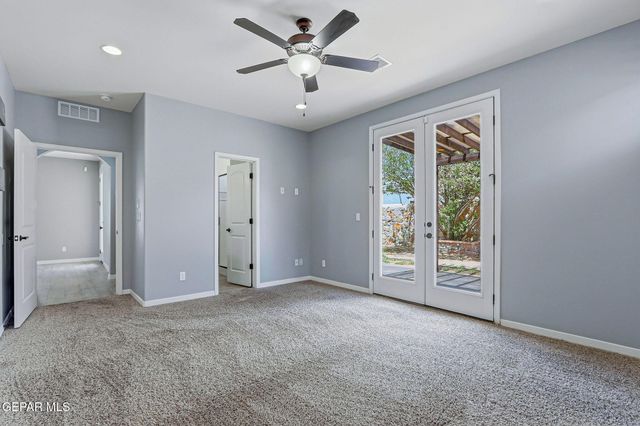 2120 HONOUR POINT Place, El Paso, TX 79938