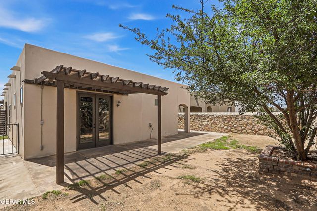 2120 HONOUR POINT Place, El Paso, TX 79938