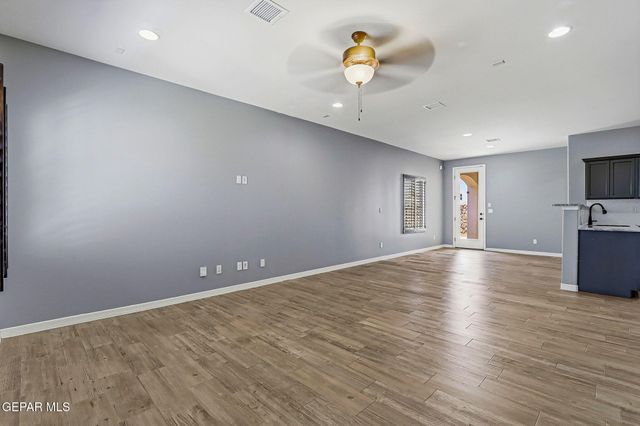 2120 HONOUR POINT Place, El Paso, TX 79938