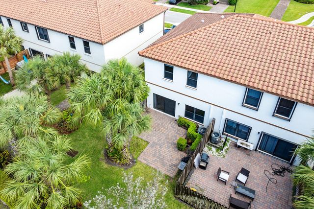 4648 Silver Saw, Lake Worth, FL 33463