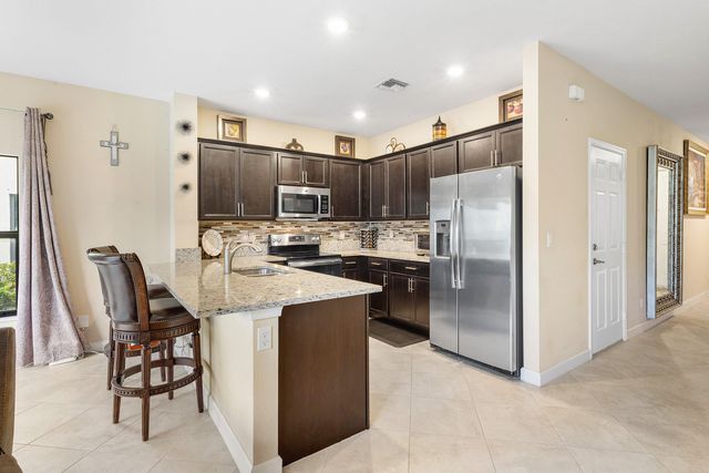 4648 Silver Saw, Lake Worth, FL 33463