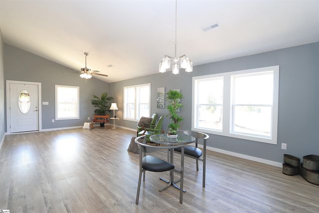 1736 Ezell Road, Chesnee, SC 29323