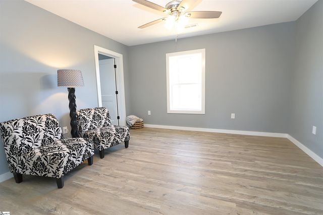 1736 Ezell Road, Chesnee, SC 29323