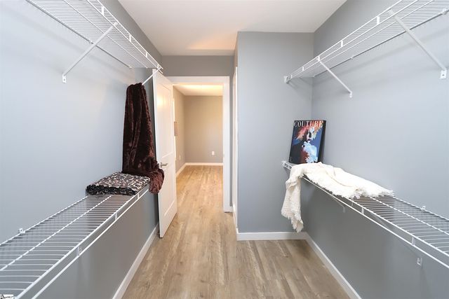 1736 Ezell Road, Chesnee, SC 29323