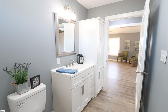 1736 Ezell Road, Chesnee, SC 29323