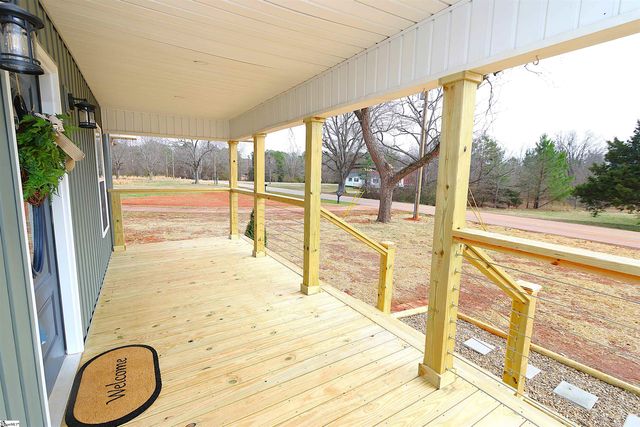 1736 Ezell Road, Chesnee, SC 29323