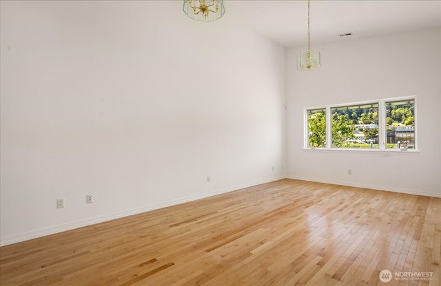 2169 Mariner Beach Drive, Oak Harbor, WA 98277