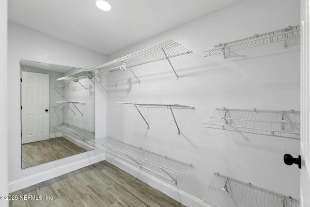 10342 BRIARCLIFF Road E, Jacksonville, FL 32218