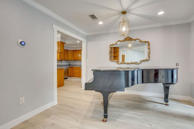 213 Mistletoe Lane, Keene, TX 76059