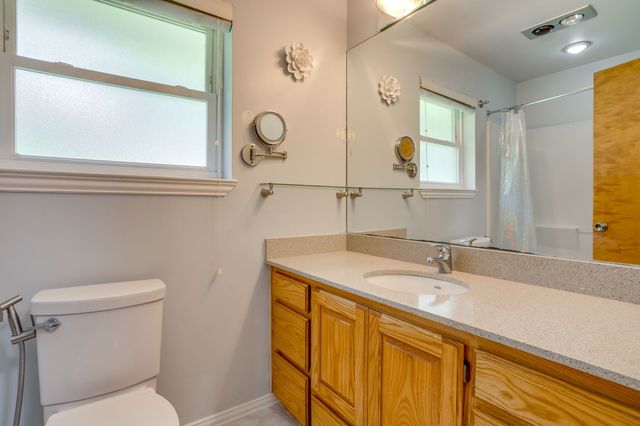 213 Mistletoe Lane, Keene, TX 76059