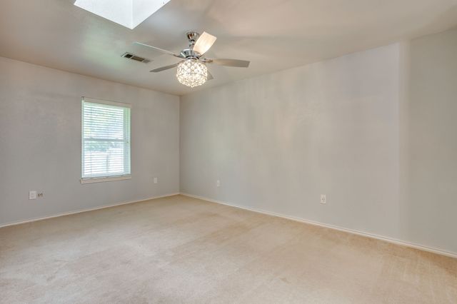 213 Mistletoe Lane, Keene, TX 76059