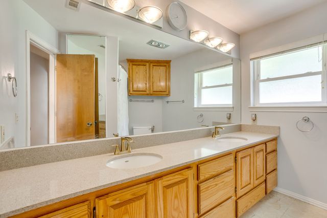 213 Mistletoe Lane, Keene, TX 76059