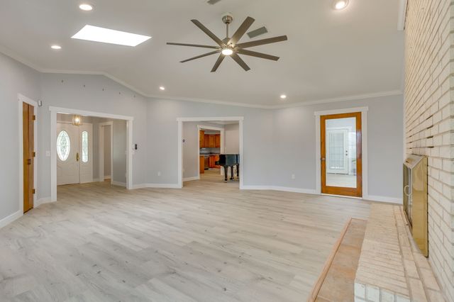213 Mistletoe Lane, Keene, TX 76059