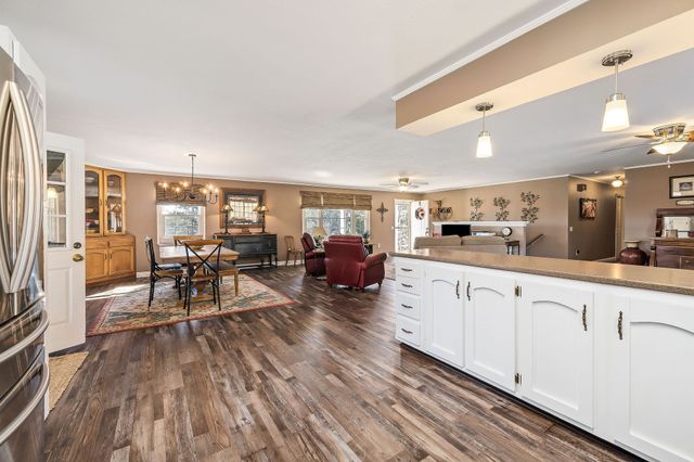 1069 McGregor Ln, Cookeville, TN 38501
