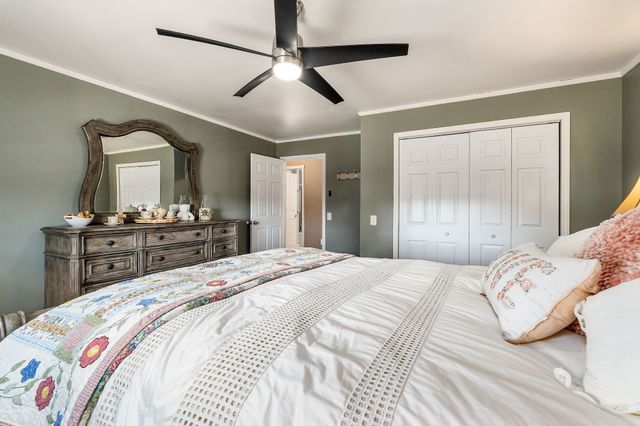 1069 McGregor Ln, Cookeville, TN 38501