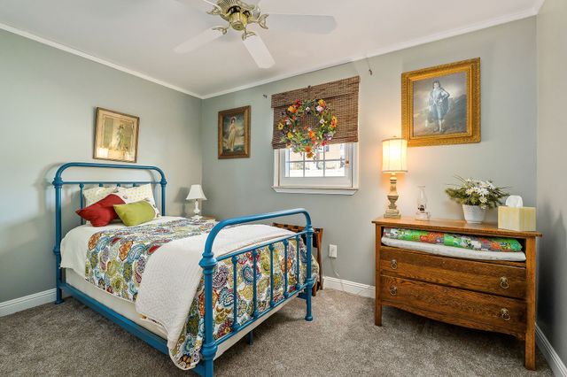 1069 McGregor Ln, Cookeville, TN 38501