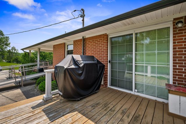 1069 McGregor Ln, Cookeville, TN 38501