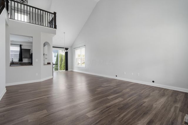 5989 Kilbeggan Street, Galloway, OH 43119