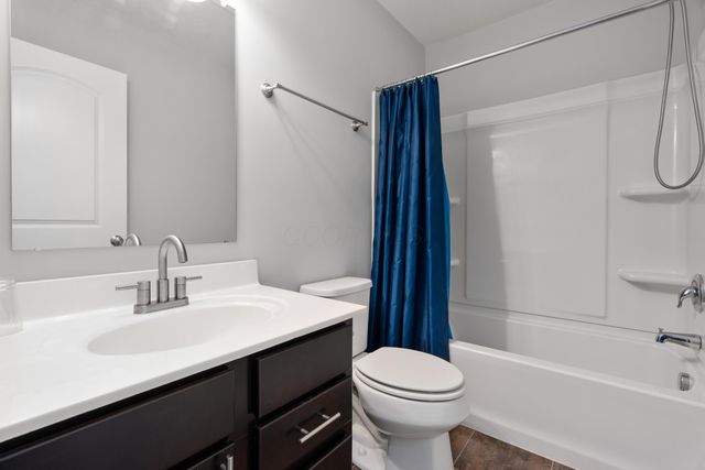 5989 Kilbeggan Street, Galloway, OH 43119