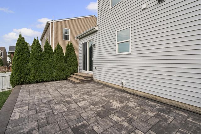 5989 Kilbeggan Street, Galloway, OH 43119