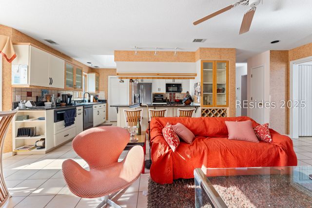 50 Cypress Marsh Dr, Hilton Head Island, SC 29926