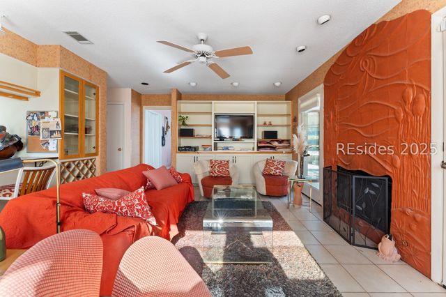 50 Cypress Marsh Dr, Hilton Head Island, SC 29926