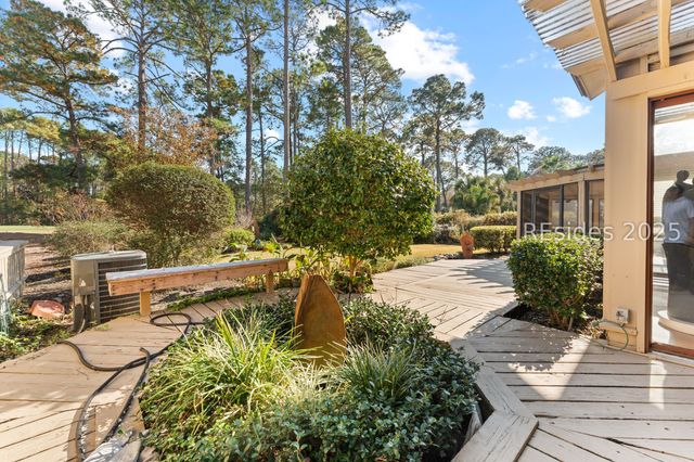 50 Cypress Marsh Dr, Hilton Head Island, SC 29926