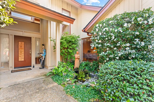 50 Cypress Marsh Dr, Hilton Head Island, SC 29926