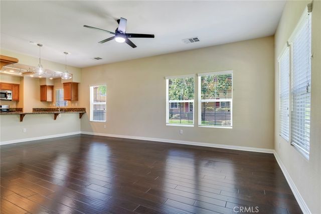 1510 Orange Avenue 301, Redlands, CA 92373
