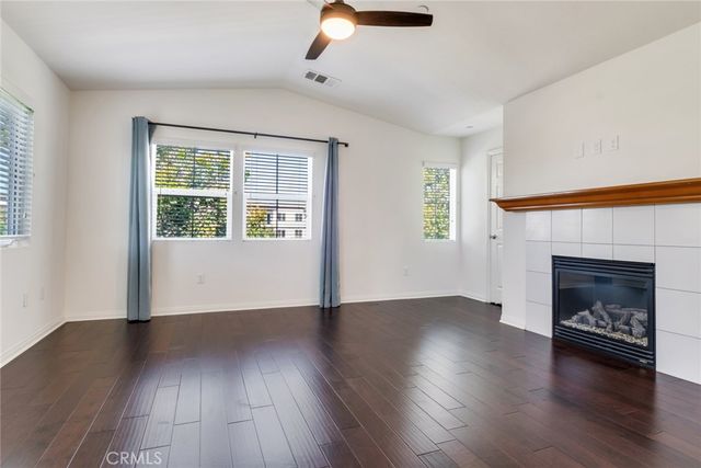 1510 Orange Avenue 301, Redlands, CA 92373