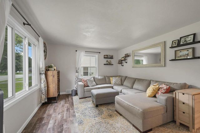 1446 EMILIE STREET, Green Bay, WI 54301