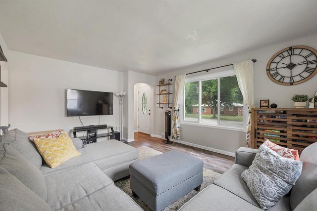 1446 EMILIE STREET, Green Bay, WI 54301