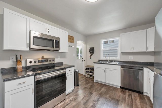1446 EMILIE STREET, Green Bay, WI 54301