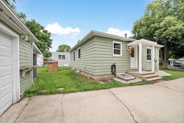 1446 EMILIE STREET, Green Bay, WI 54301