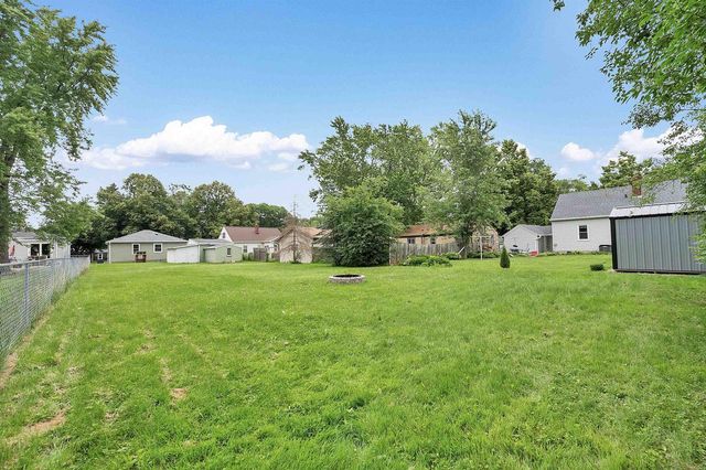 1446 EMILIE STREET, Green Bay, WI 54301