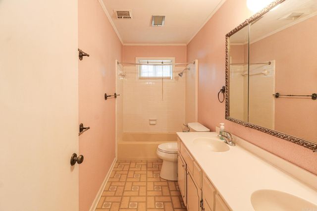 629 Melody Lane, Jonesboro, AR 72401