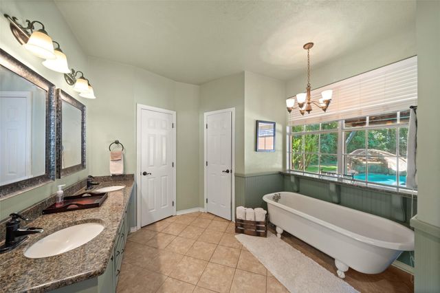 403 Westbrook Street, Pinehurst, TX 77362