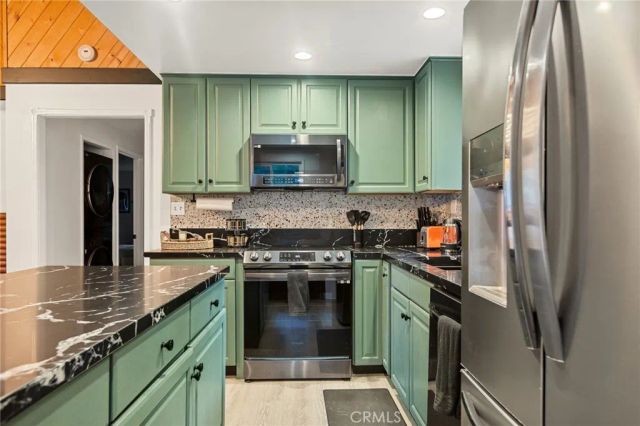 29015 Alder Terrace, Cedar Glen, CA 92321