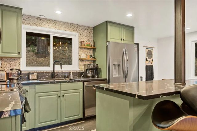 29015 Alder Terrace, Cedar Glen, CA 92321