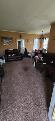 16130 Five Points Street, Redford, MI 48240