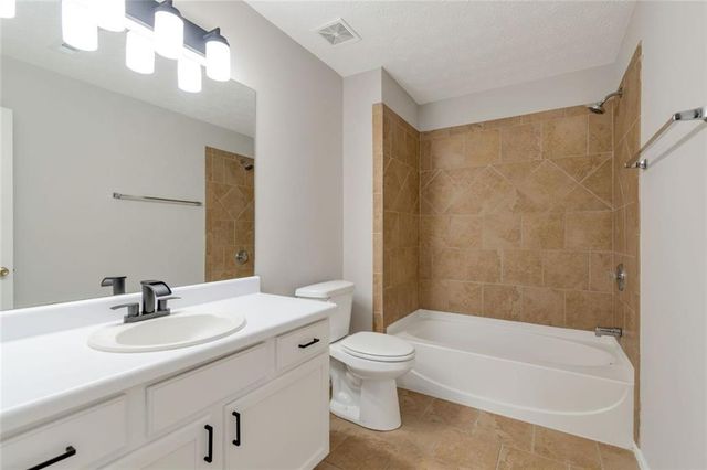 1634 River Main Court 1634, Lawrenceville, GA 30046