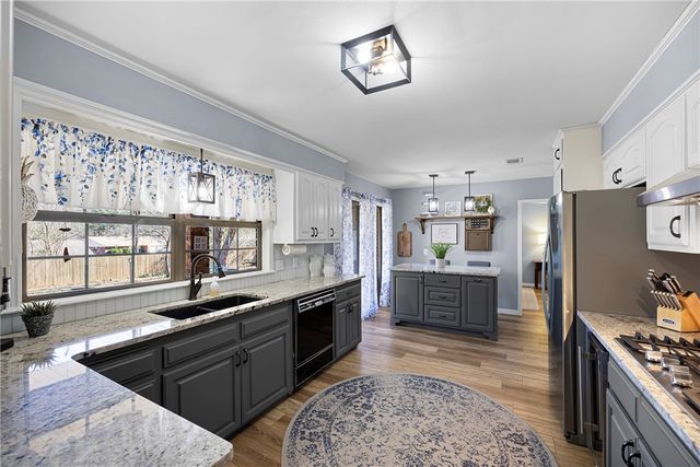 307 Wisteria Court, Russellville, AR 72801