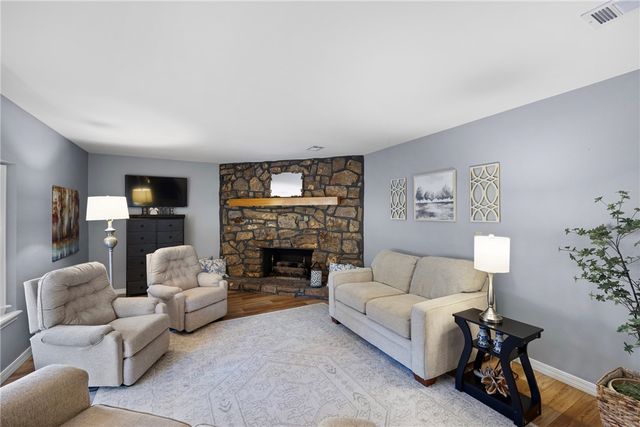 307 Wisteria Court, Russellville, AR 72801