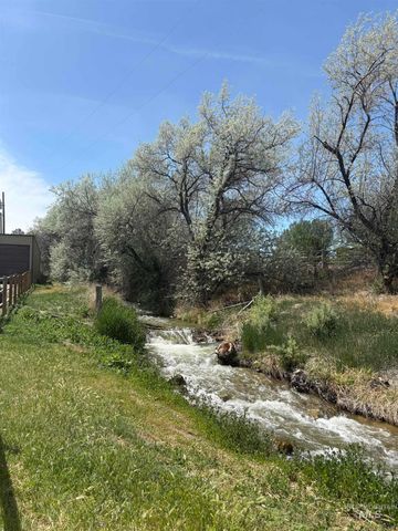 3685 N 2600 E, Twin Falls, ID 83301