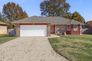 312 Knight Street, Nixa, MO 65714